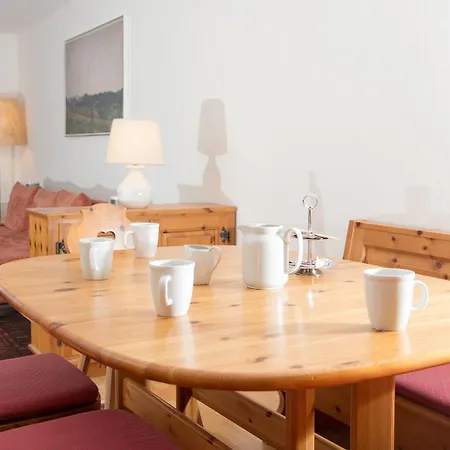 Base For Biking And Skiing Apartamento Lenzerheide