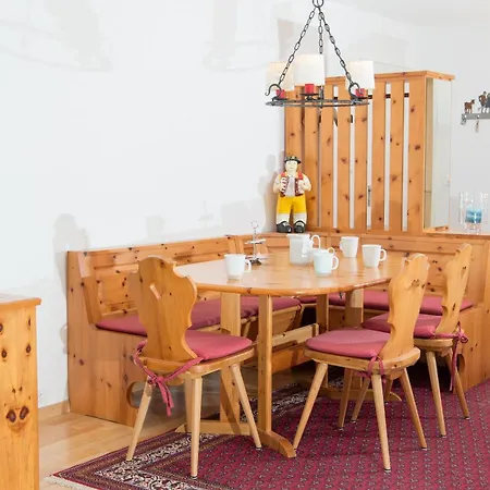 Apartman Familienapartment Lai Zentrum Fuer 6 Personen Lenzerheide
