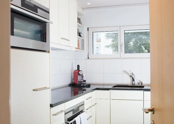 Familienapartment Lai Zentrum Fuer 6 Personen Daire Lenzerheide